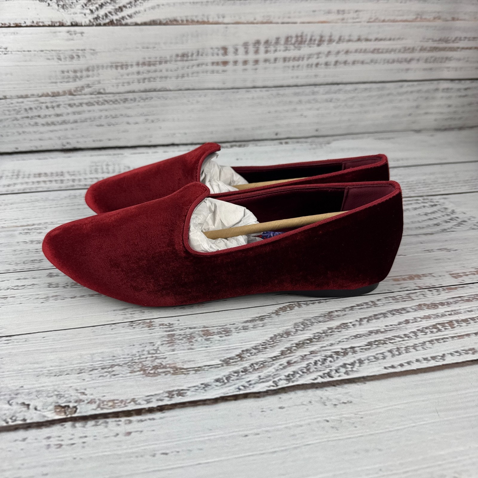 Birdies The Heron Womens 8.5 Slip On Flats Garnet Red Velvet — image 6 of 8
